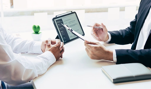 管理会社の対応に不安を感じていたオーナー様からご相談